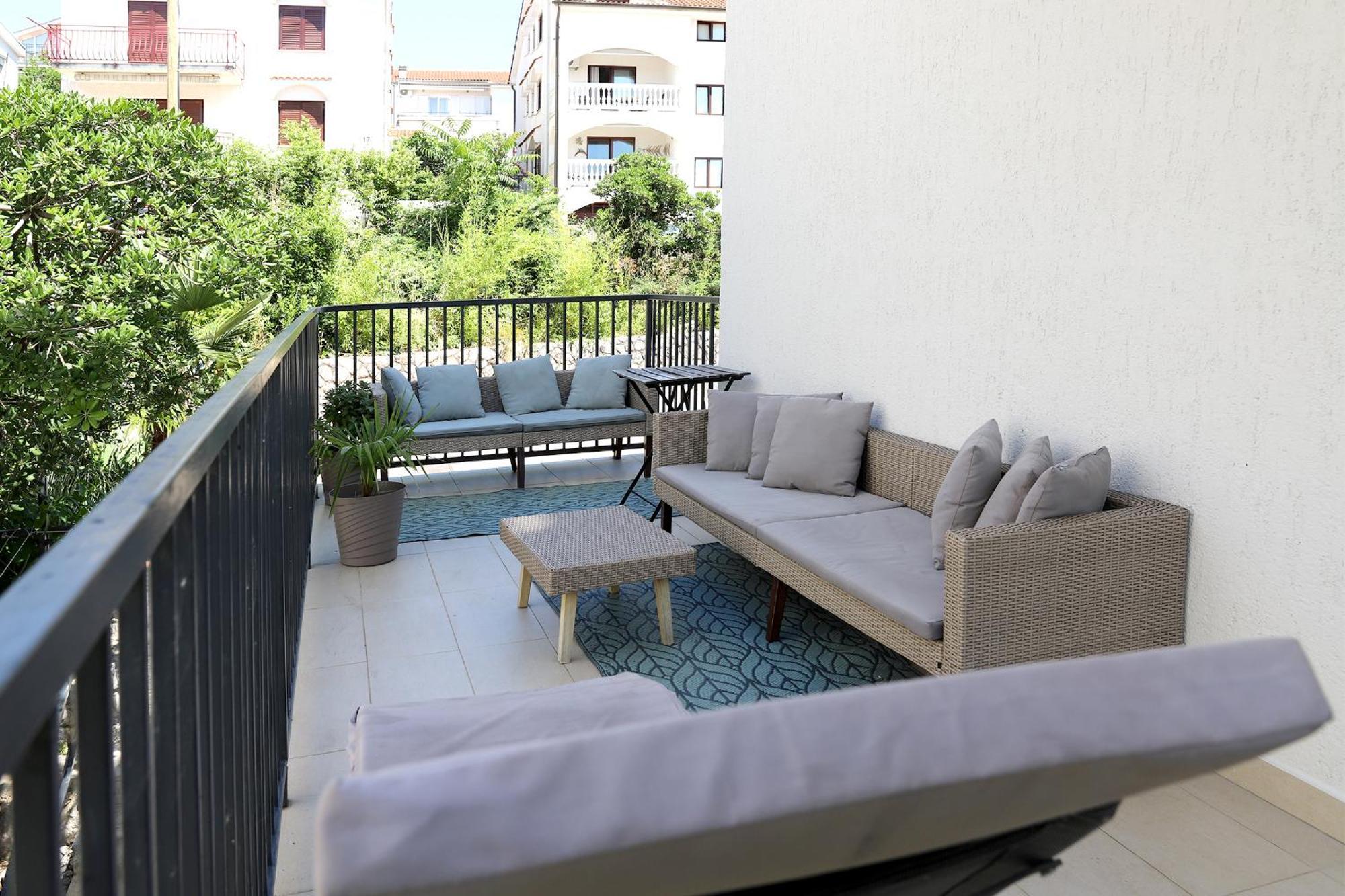 Apartments Skandi1 Malinska Exterior photo